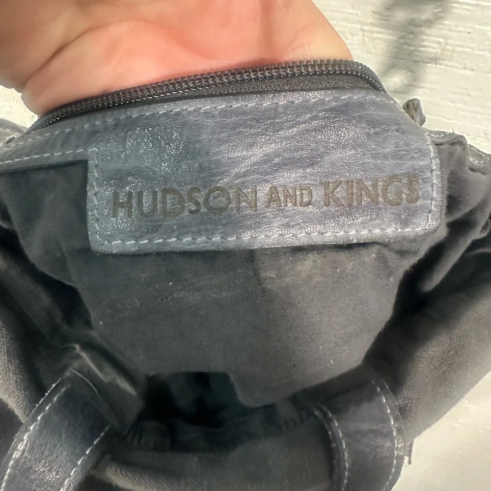 Hudson and Kings Stuyvesant Medium Bucket Bag in Persian Blue EUC - Picture 8 of 16